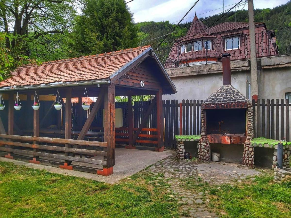Вилла Cabana Sabrina Бран Экстерьер фото